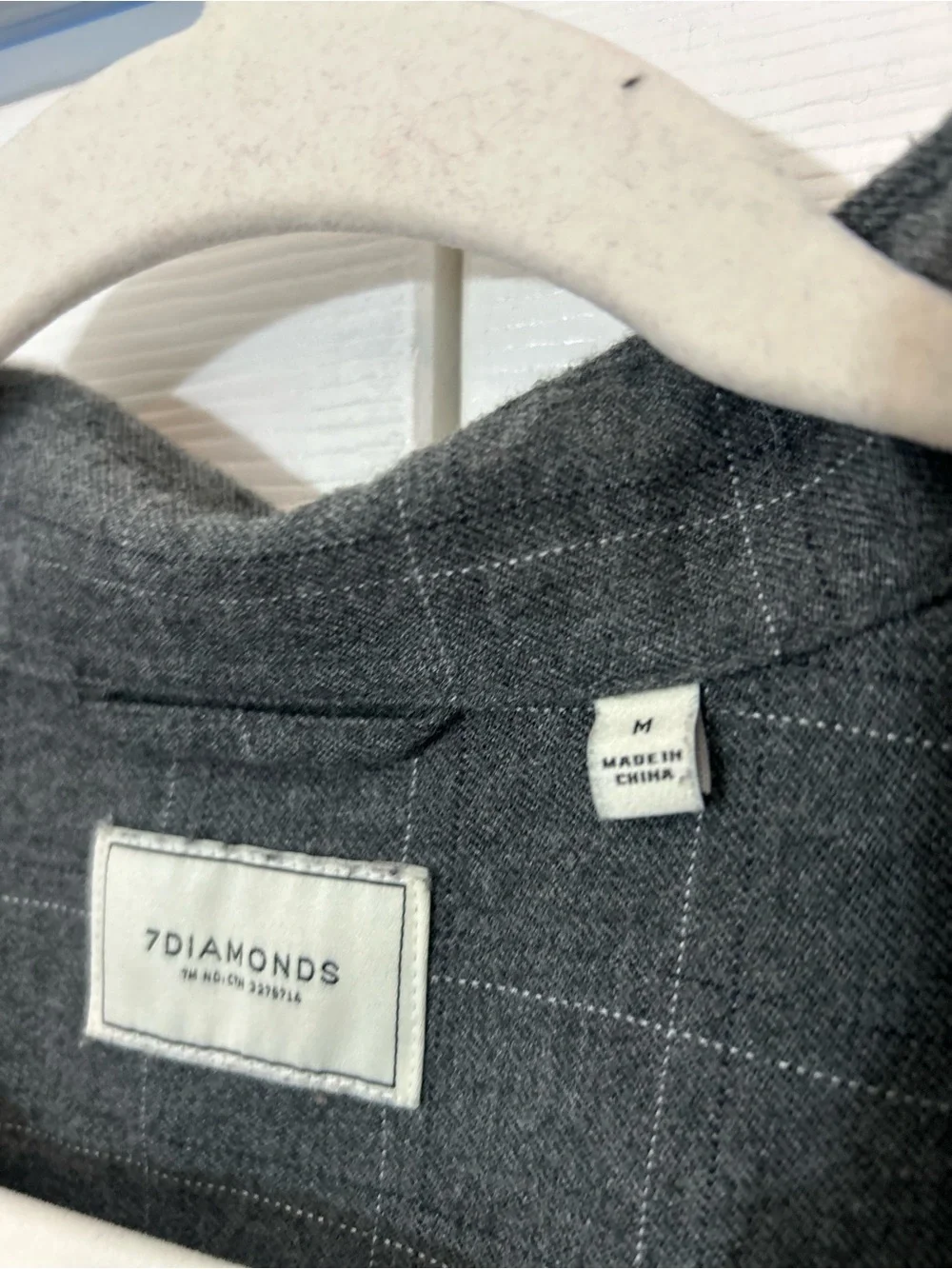 7Diamonds Gray Windowpane Button Up Shirt Men’s Medium Soft Casual Flannel